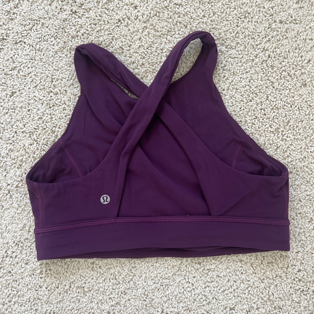Lululemon high neck sports bra